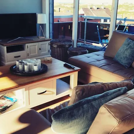 Penthouse Vi *